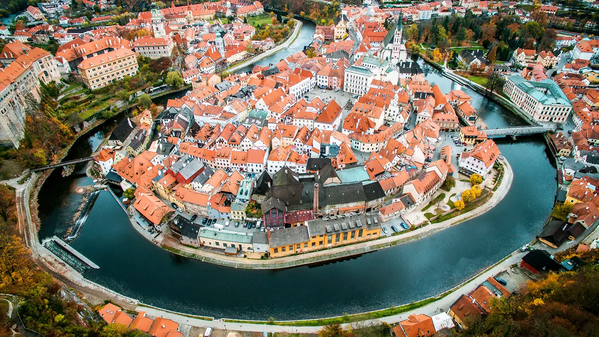 Cesky Krumlov – Thị trấn mang sắc màu cổ tích diệu kỳ