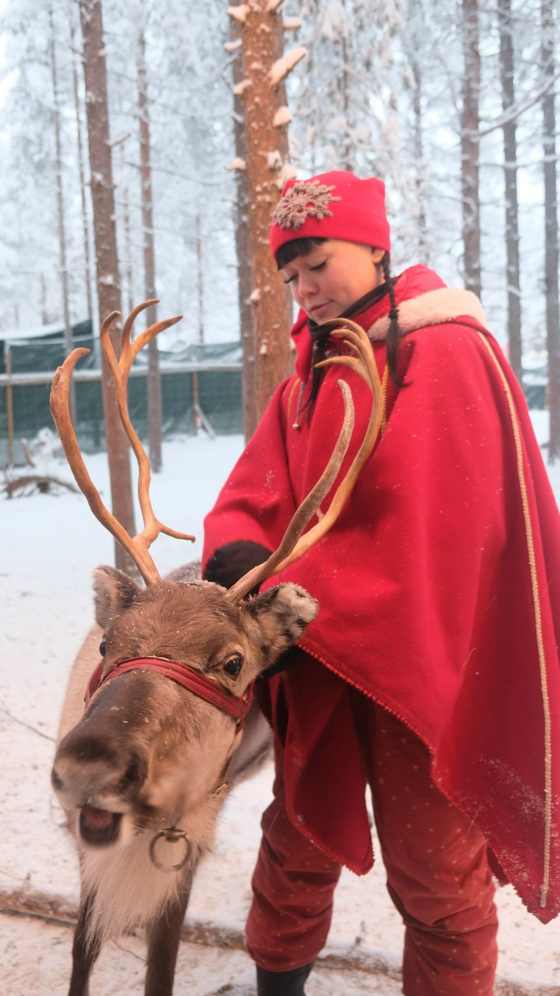 Du khách Eurotravel đã đặt chân checkin và ghé thăm Santas Claus Village